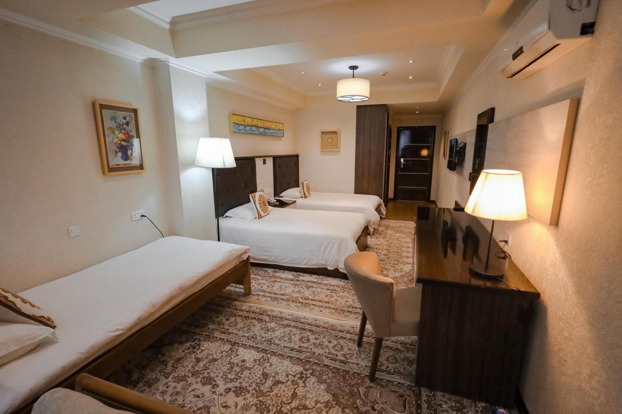 Hotel Atlas Dusanbe Kültér fotó