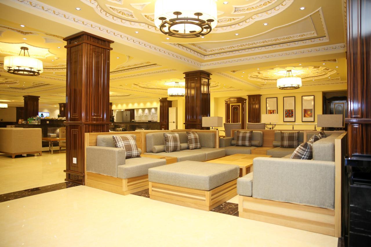 Hotel Atlas Dusanbe Kültér fotó