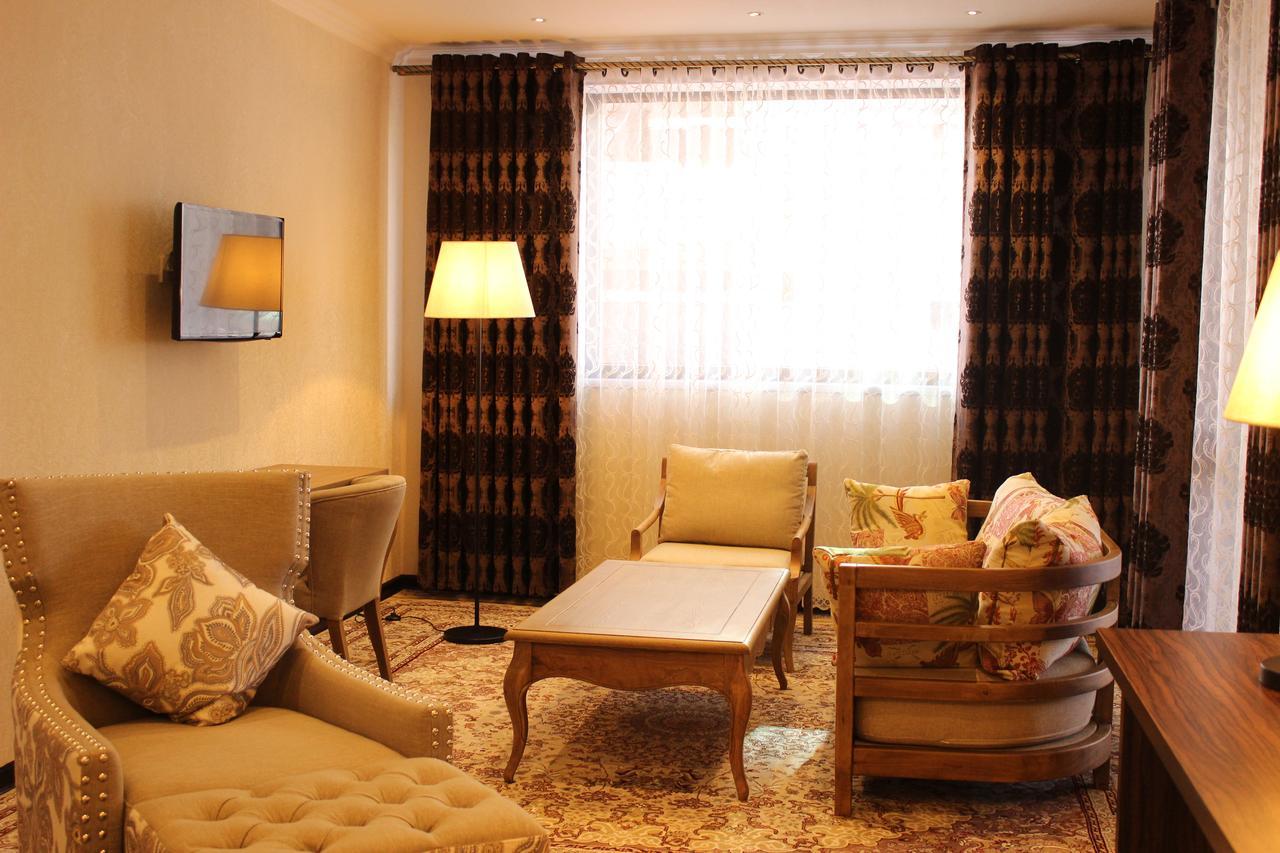 Hotel Atlas Dusanbe Kültér fotó